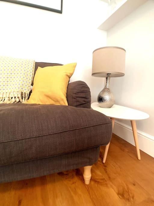 A Beautiful And Stylish 2 Bed Flat Close To Beach Bournemouth Exterior foto