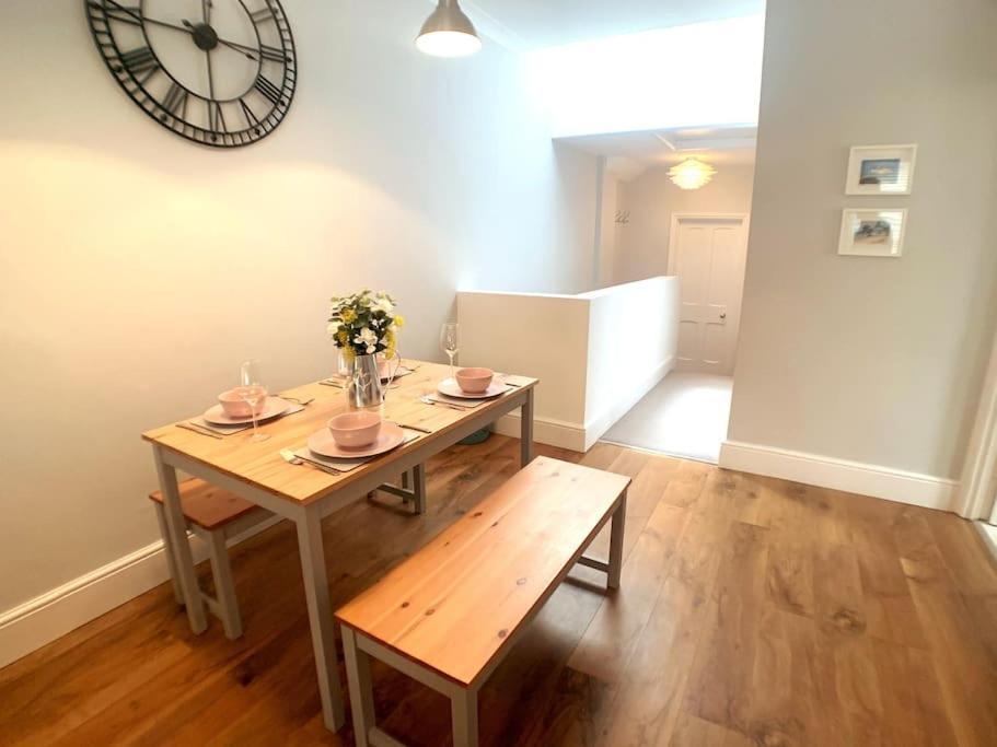A Beautiful And Stylish 2 Bed Flat Close To Beach Bournemouth Exterior foto